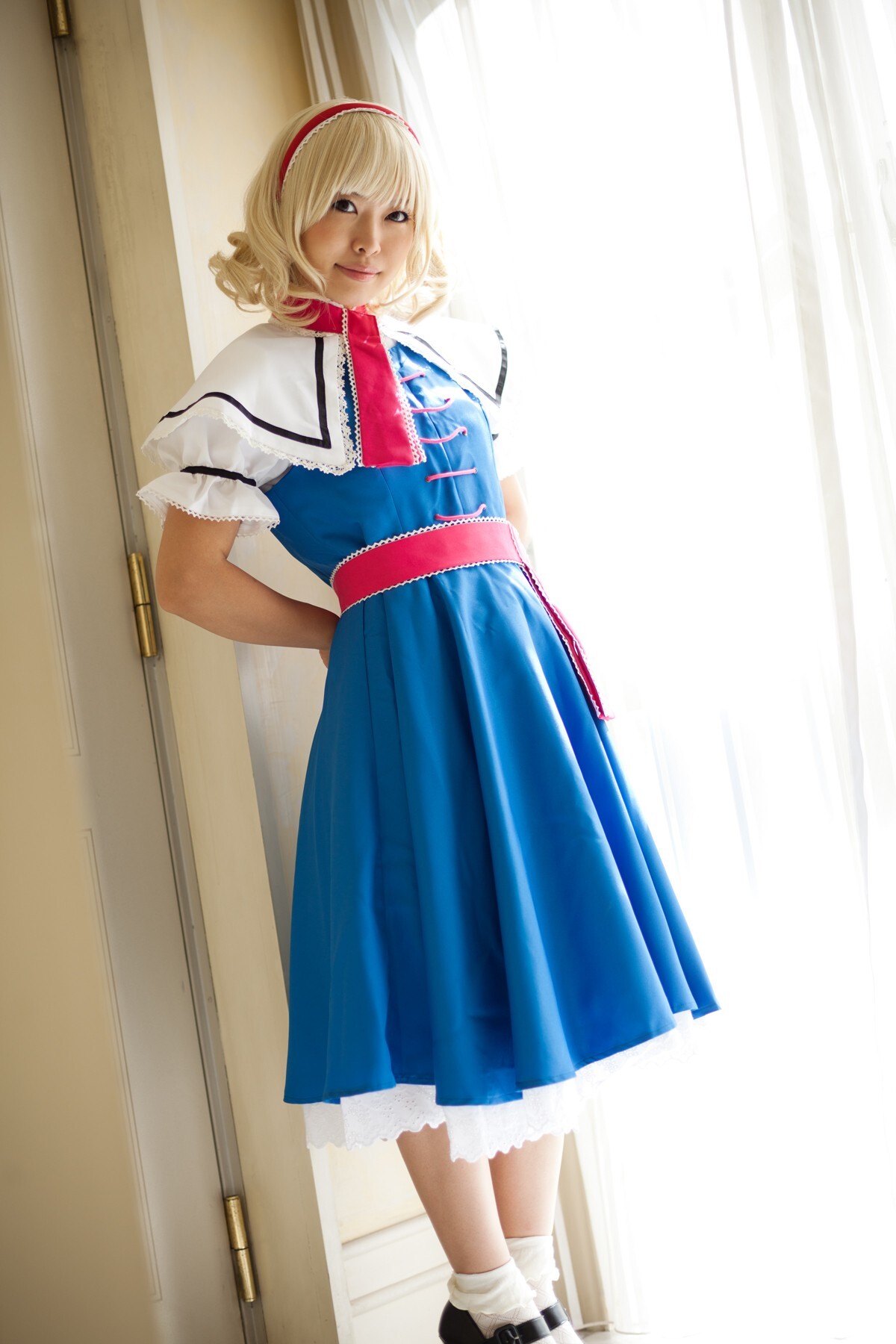 [Cosplay] New Touhou Project Cosplay  Hottest Alice Margatroid ever